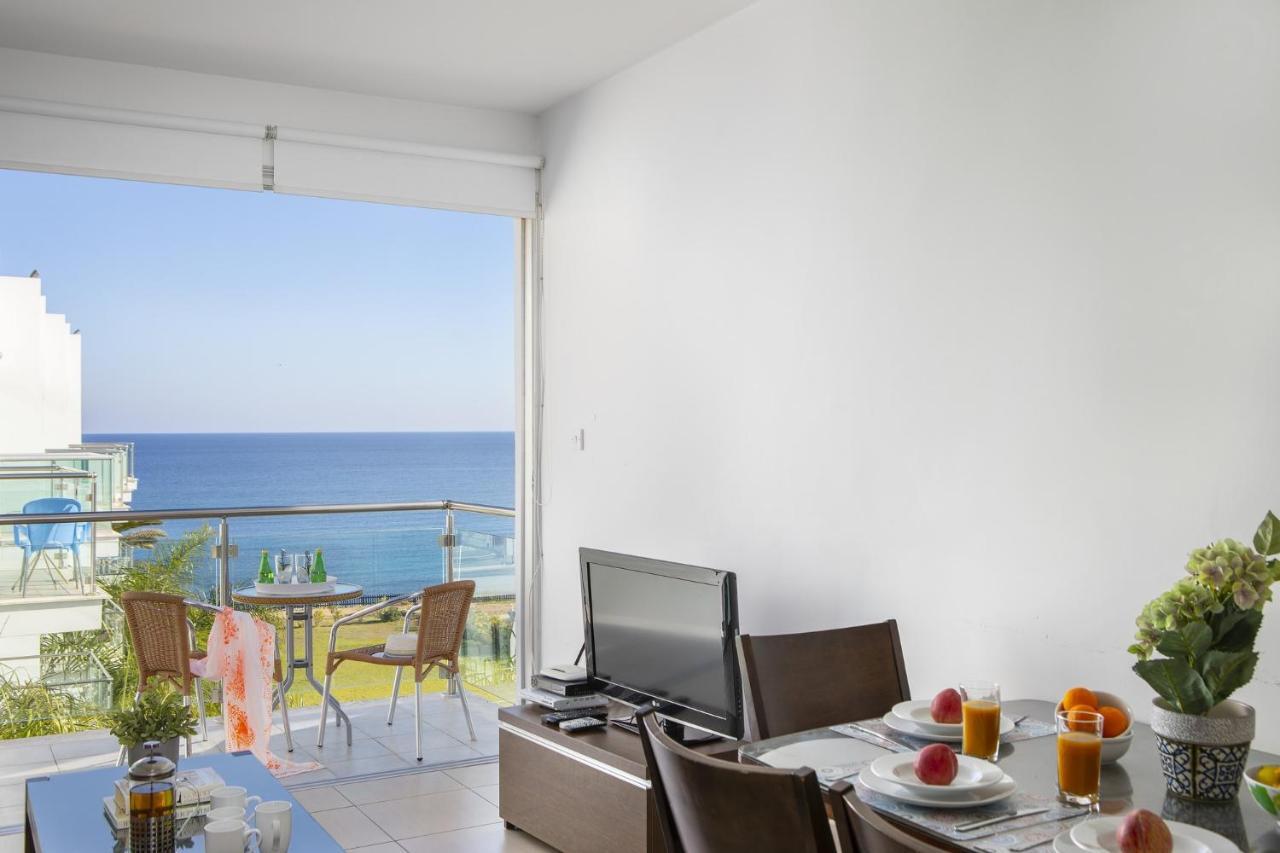 Coralli A 305 Protaras Extérieur photo